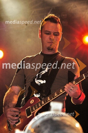 Tomi Meglič, pevec skupine Siddharta25. tradicionalna Kranjska noč 2007, 1. večer