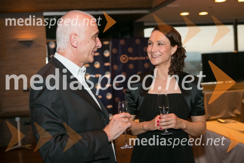  Ivo Boscarol, generalni direktor Pipistrel d.o.o.;  Polona Stepišnik, direktorica prodaje in marketinga, Založba Mladinska knjigaTrusted Brand 2015