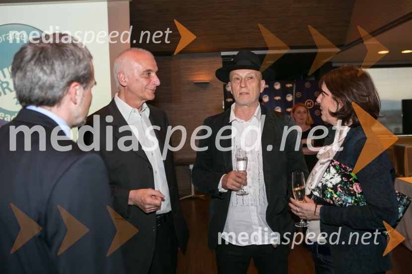  Marko Ručigaj, član uprave Založba Mladinska knjiga;  Ivo Boscarol, generalni direktor Pipistrel d.o.o.;  Vlado Kreslin, glasbenik;  Eva KreslinTrusted Brand 2015