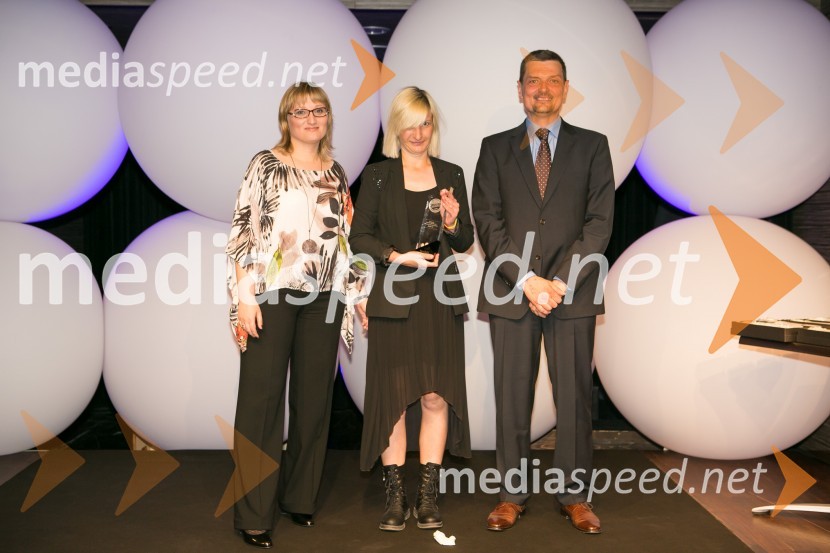  Lidija Petek, glavna urednica revije Reader's Digest Slovenija ;  Iva Pirc Šepec, vodja blagovnih znamk, POP TV;  Daniel Škraba, vodja Reader's Digest Slovenija Trusted Brand 2015