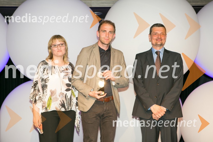  Lidija Petek, glavna urednica revije Reader's Digest Slovenija ;  Urban Kramberger, marketing Pivovarna Laško;  Daniel Škraba, vodja Reader's Digest Slovenija Trusted Brand 2015