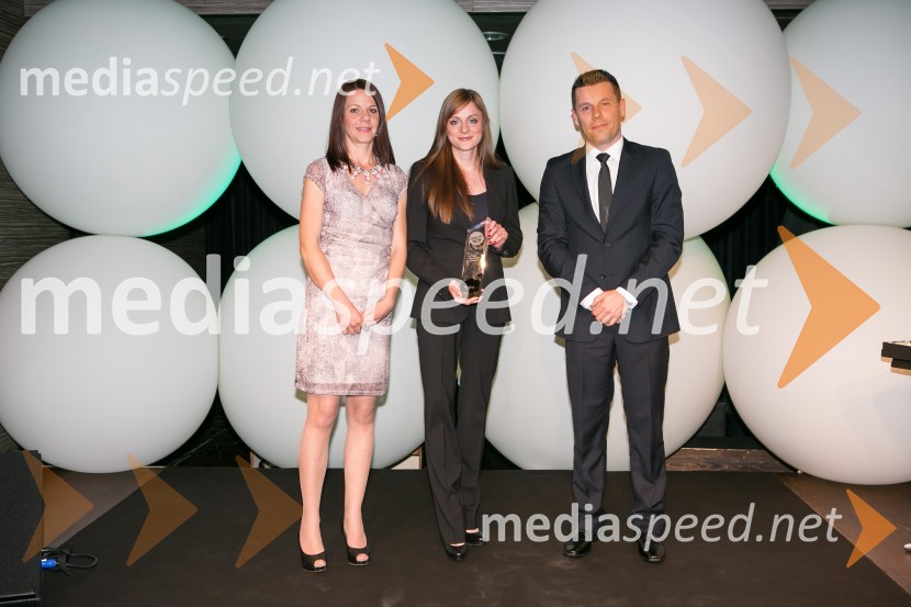  Martina Dolgan, vodja marketinga in oglasnega trženja, Založba Mladinska knjiga;  Mira  Lenko,  odnosi z javnostmi Renault Slovenija;  Gregor Medved, vodja knjižnega kluba Svet knjigeTrusted Brand 2015