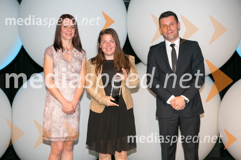  Martina Dolgan, vodja marketinga in oglasnega trženja, Založba Mladinska knjiga;  Tjaša Kolenc Filipčič, direktorica marketinga Zavarovalnica Triglav d.d.;  Gregor Medved, vodja knjižnega kluba Svet knjigeTrusted Brand 2015