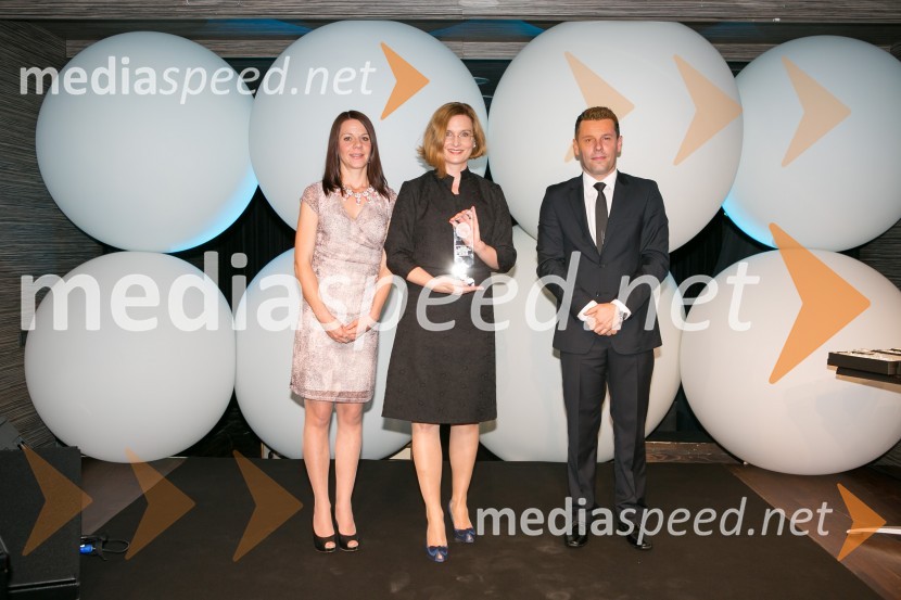  Martina Dolgan, vodja marketinga in oglasnega trženja, Založba Mladinska knjiga; mag. Marija Valentinčič Pregelj, v. d. direktorja prodaje, KD Skladi;  Gregor Medved, vodja knjižnega kluba Svet knjigeTrusted Brand 2015