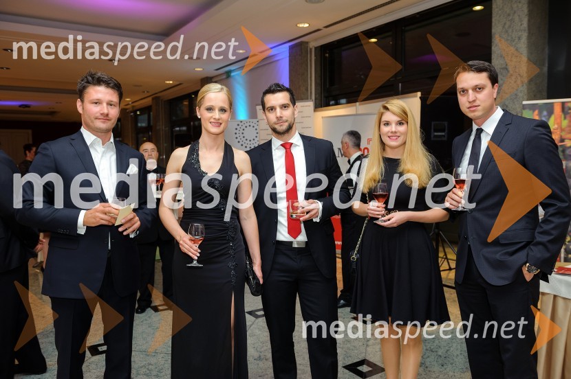  Nikola Maslovarić, Odvetniška pisarna Nikola Maslovaric d.o.o.;  Daniela Bervar Kotolenko, Business Intelligence Center;  Andraž Kotolenko, NLB d.d.;  Karin Birk;  Dino Ivan Tot,  Media Lab d.o.o.2. Poslovni in MBA gala ples