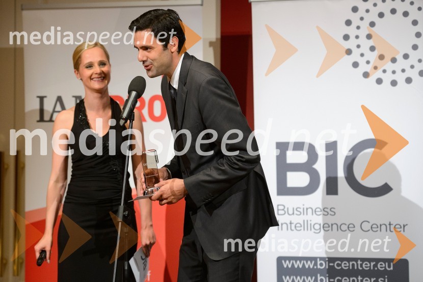  Daniela Bervar Kotolenko, Business Intelligence Center;  Ivan Vučetić, Steklarna Hrastnik d.o.o.2. Poslovni in MBA gala ples