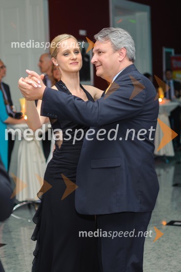  Daniela Bervar Kotolenko, Business Intelligence Center;  Gregor Pajić, MBA Klub Maribor2. Poslovni in MBA gala ples