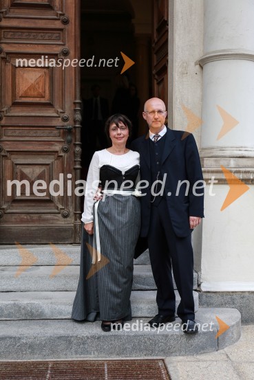 Marjetka Berlič, učiteljica zgodovine in mentorica, OŠ Draga Kobala Maribor;  ... Ples gospe Scherbaum v Muzeju NO Maribor