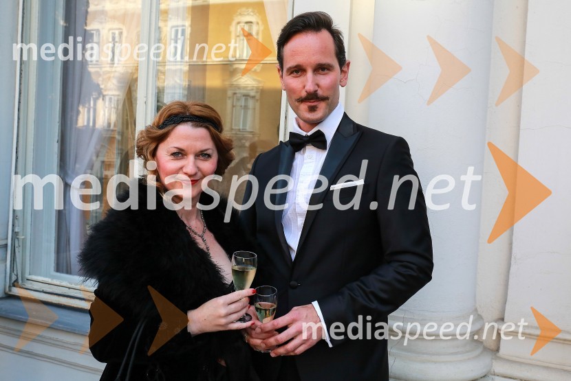  Koraljka Čeh, mentorica učencev OŠ Janka Padežnika Maribor;  Uroš Marguč, Galerija lepih lasPles gospe Scherbaum v Muzeju NO Maribor