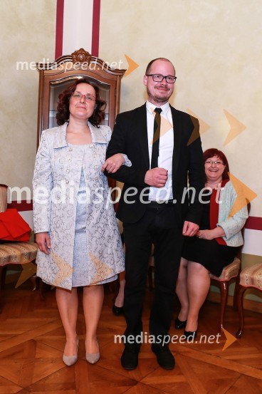  Darja Pečar;  Uroš Dokl, Muzej narodne osvoboditve MariborPles gospe Scherbaum v Muzeju NO Maribor