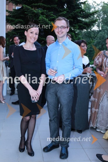  Nina Zagoranski, direktorica Semantika d.o.o.;  Sašo ZagoranskiPles gospe Scherbaum v Muzeju NO Maribor