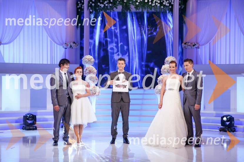  Dejan Vrečič, zmagovalec oddaje Popolna poroka;  Ema Kocet, zmagovalka oddaje Popolna poroka;  Boštjan Romih, televizijski voditelj;  Greta Gričar, finalistka oddaje Popolna poroka;  Toni Ostanek, finalist oddaje Popolna porokaPopolna poroka, finalna oddaja