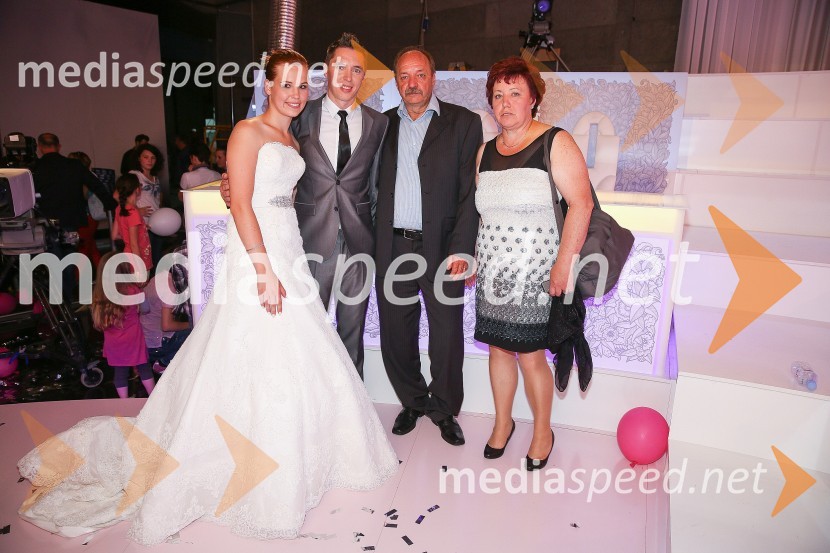  Greta Gričar, finalistka oddaje Popolna poroka;  Toni Ostanek, finalist oddaje Popolna poroka;  ... ;  ... Popolna poroka, finalna oddaja