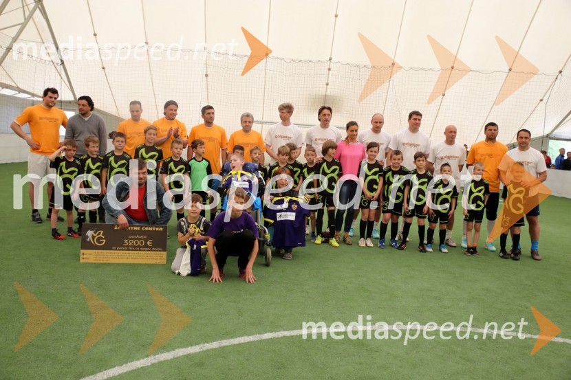 Pomagamo kot znamo - nogomet igramo, humanitarni nogometni turnir