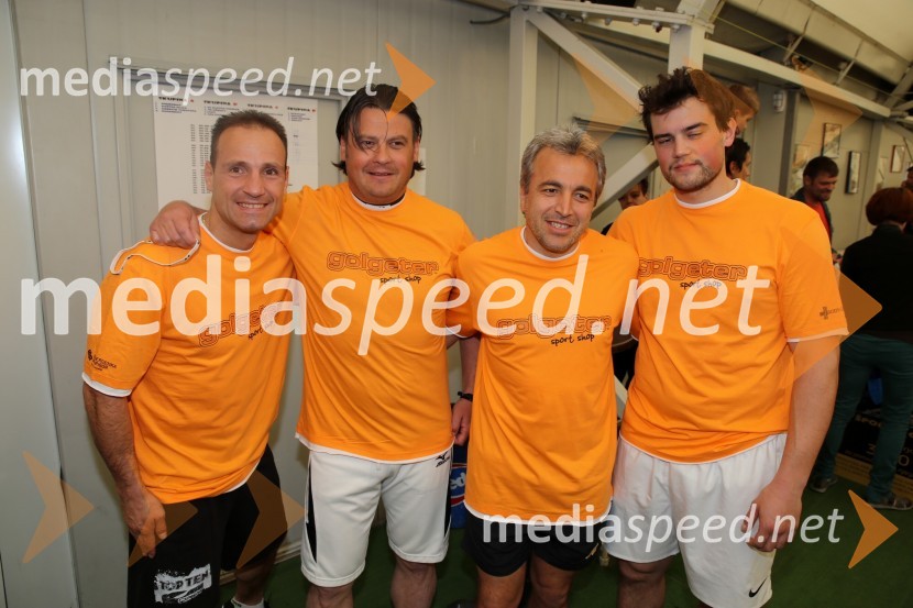  Tomaž Barada, taekwondoist in kickbokser;  Peter Pen, nekdanji smučar;  Klinton Bozgo, nekdanji nogometaš;  Boštjan Kline, smučarPomagamo kot znamo - nogomet igramo, humanitarni nogometni turnir