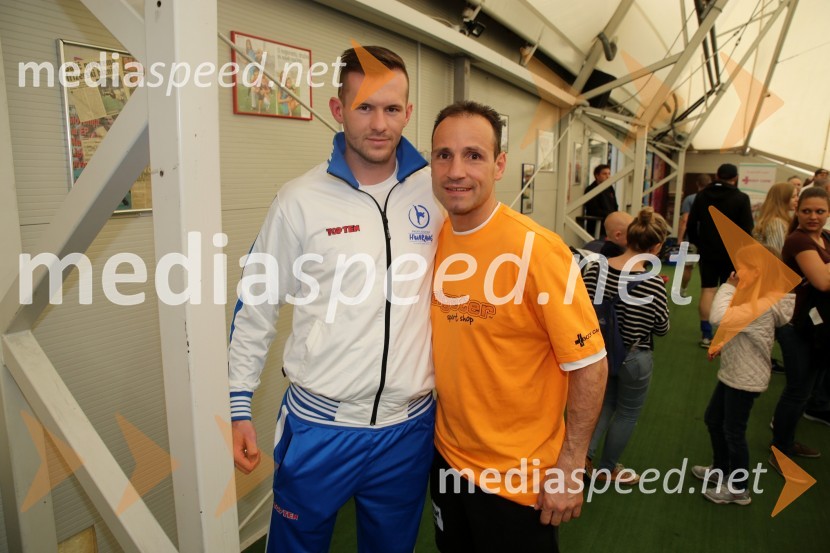  David Žibrat, boksar;  Tomaž Barada, taekwondoist in kickbokserPomagamo kot znamo - nogomet igramo, humanitarni nogometni turnir