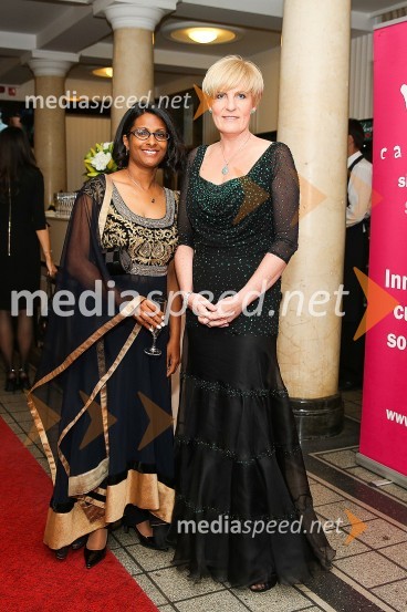  Vesna Nisha Dolinar, predsednica SILA 2012-2013;  Mojca Lah, predsednica SILAMednarodni gala večer društva Sila