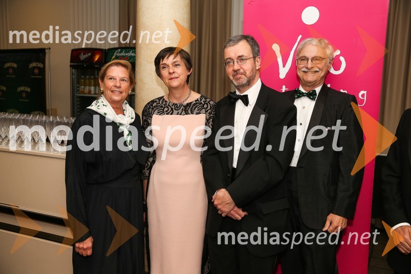  ... ;  Margaret Kilmartin, soproga veleposlanika Irske v Sloveniji;  Patrick Kelly, veleposlanik Irske v Sloveniji;  ... Mednarodni gala večer društva Sila