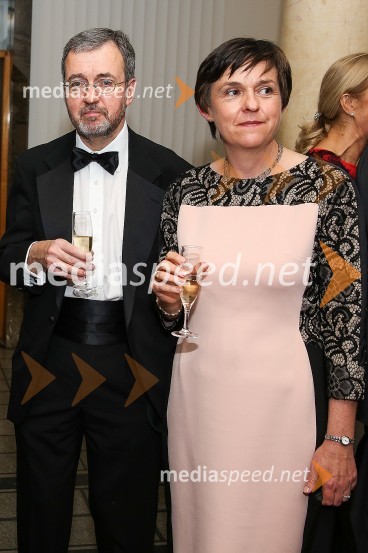  Margaret Kilmartin, soproga veleposlanika Irske v Sloveniji;  Patrick Kelly, veleposlanik Irske v SlovenijiMednarodni gala večer društva Sila