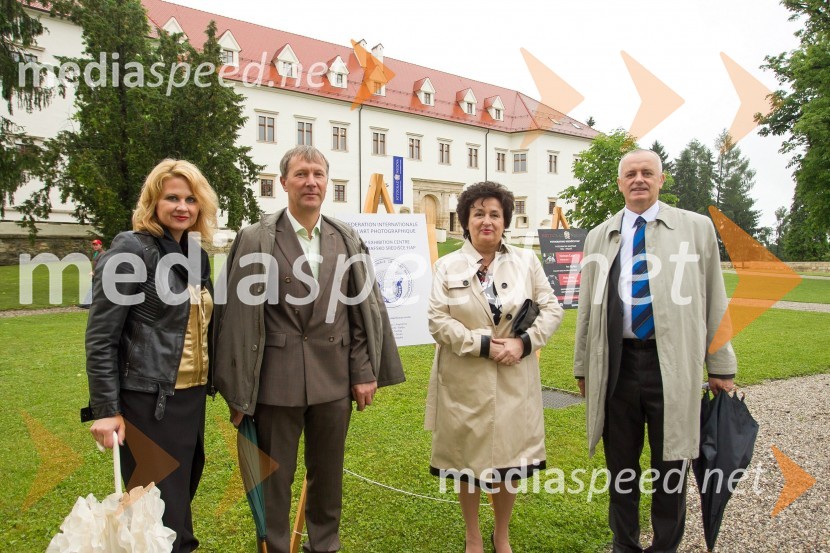 mag. Norma Bale, pisateljica, direktorica Kultprotur;  Stanislav Rojko, župan, občina Gornja Radgona; mag. Julijana Bizjak Mlakar, ministrica za kulturo;  Ivo Borko,  predsednik Fotografske zveze SlovenijeFotograd Negova, otvoritev