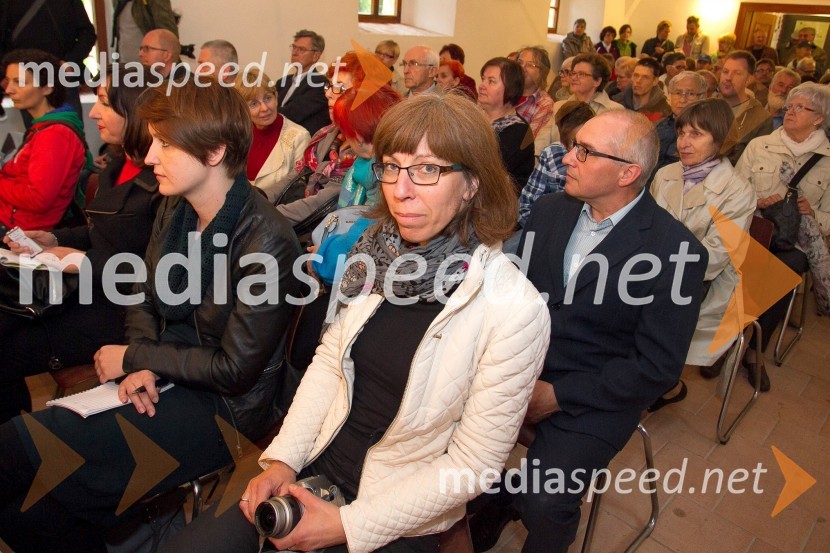  Nana Rituper Rodež, novinarkaFotograd Negova, otvoritev