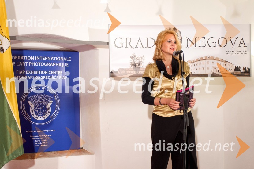 mag. Norma Bale, pisateljica, direktorica KultproturFotograd Negova, otvoritev