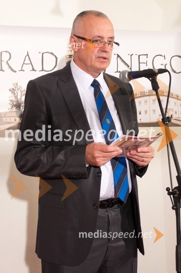  Ivo Borko,  predsednik Fotografske zveze SlovenijeFotograd Negova, otvoritev