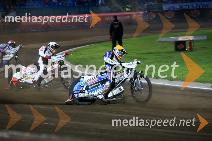 Žagar sedmi v Pragi, hattrick Woffindna