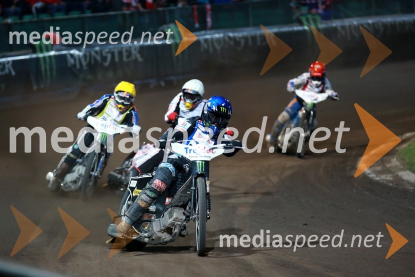 Žagar sedmi v Pragi, hattrick Woffindna