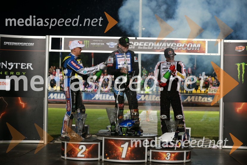 Žagar sedmi v Pragi, hattrick Woffindna