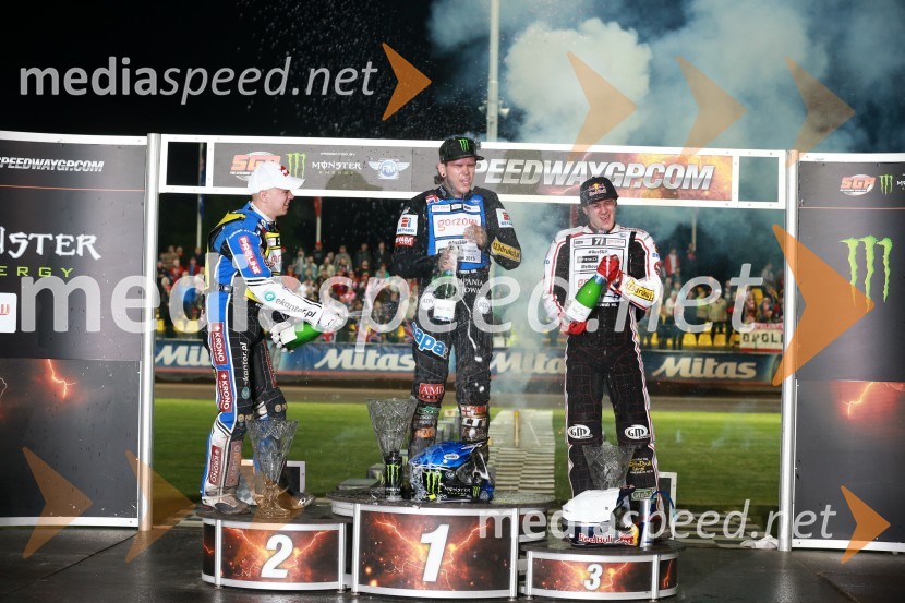 Žagar sedmi v Pragi, hattrick Woffindna