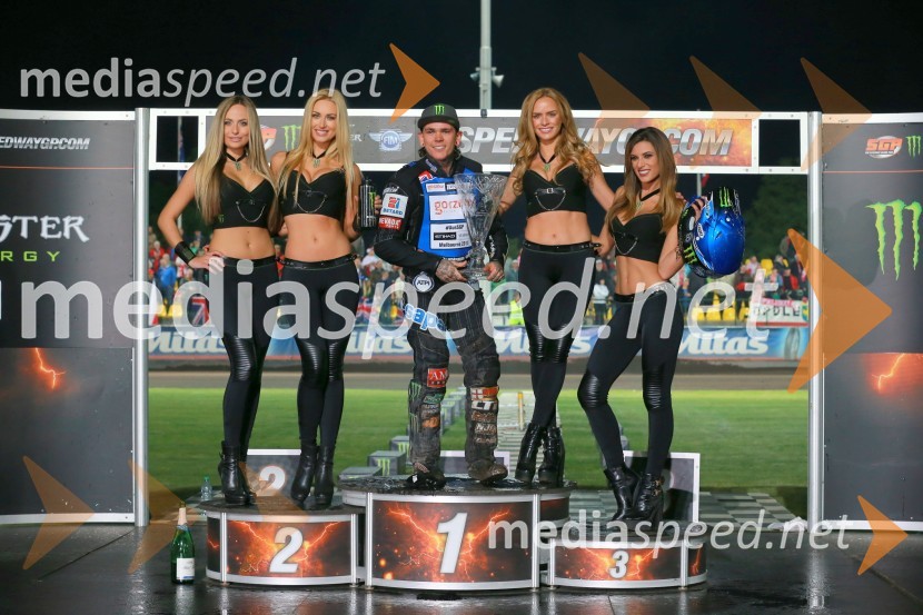 Žagar sedmi v Pragi, hattrick Woffindna