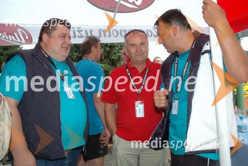 Janez Furman, župnik, ... in Tone Rop, politikVIP tenis turnir