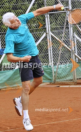 Andrej Šifrer, pevecVIP tenis turnir