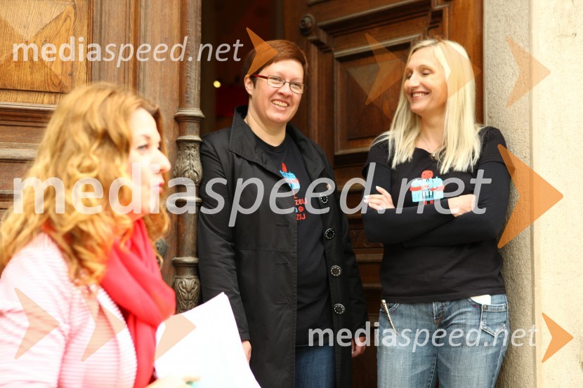 dr. Aleksandra  Berberih Slana, direktorica Muzeja narodne osvoboditve Maribor;  Simona Tripkovič, muzejska svetovalka, Muzej narodne osvoboditve MariborPrevzeli smo muzej, Muzej narodne osvoboditve Maribor