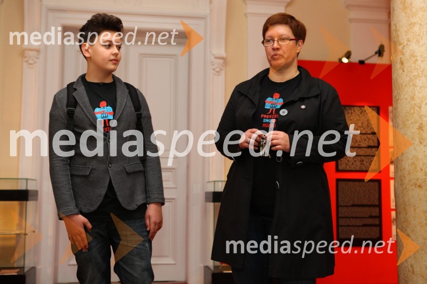  Žiga Ademovič, učenec OŠ Janka Padežnika, novi direktor Muzeja narodne osvoboditve Maribor; dr. Aleksandra  Berberih Slana, direktorica Muzeja narodne osvoboditve MariborPrevzeli smo muzej, Muzej narodne osvoboditve Maribor