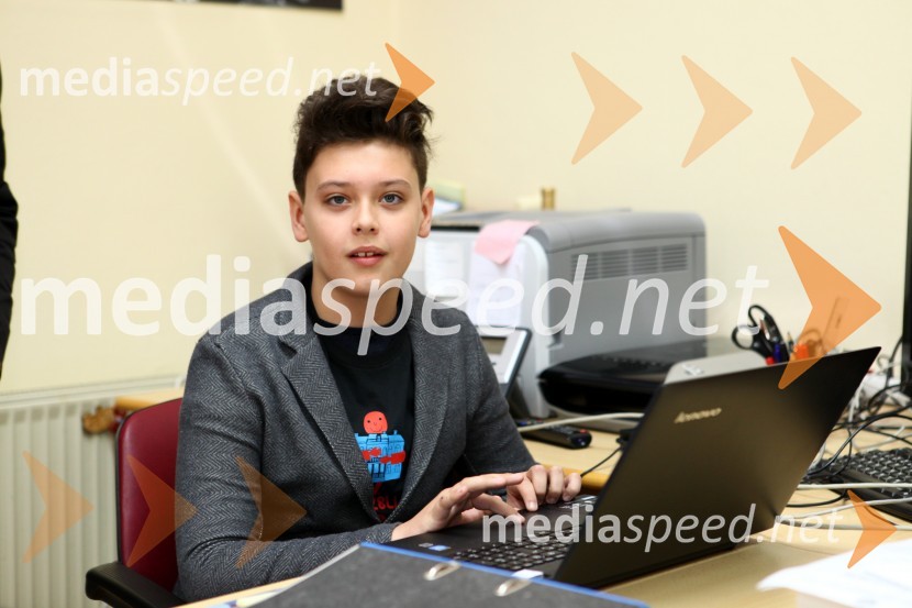  Žiga Ademovič, učenec OŠ Janka Padežnika, novi direktor Muzeja narodne osvoboditve MariborPrevzeli smo muzej, Muzej narodne osvoboditve Maribor