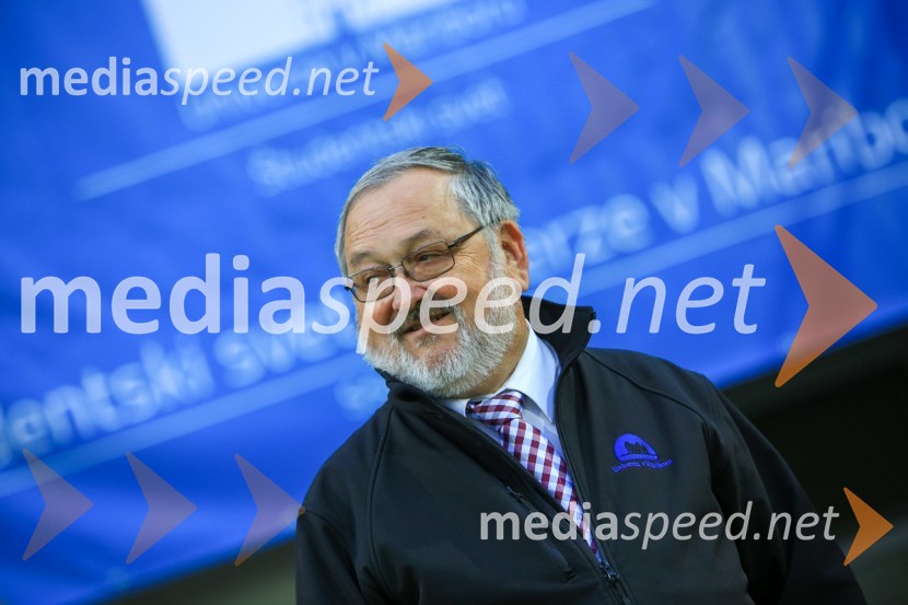prof. dr. Igor Tičar, rektor, Univerza v MariboruUniverza v Ljubljani premagala nogometno ekipo Univerze v Mariboru