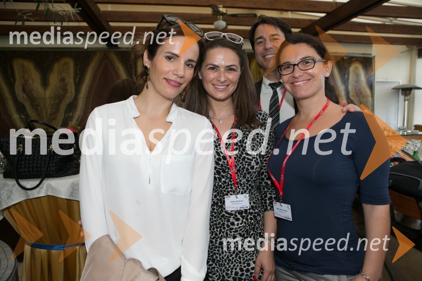  Milena  Kalaacunn, Hubmedia;  Sanela Dmitrovič, Linea media;  Andrej Prepeluh, Linea media;  Lidija Dolenc Carotta, direktorica, Linea media20. Slovenska marketinška konferenca