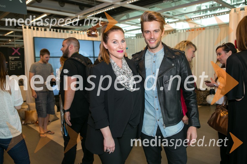  ... ;  Anže Zalar, plesalecKavica z Nino Šušnjaro