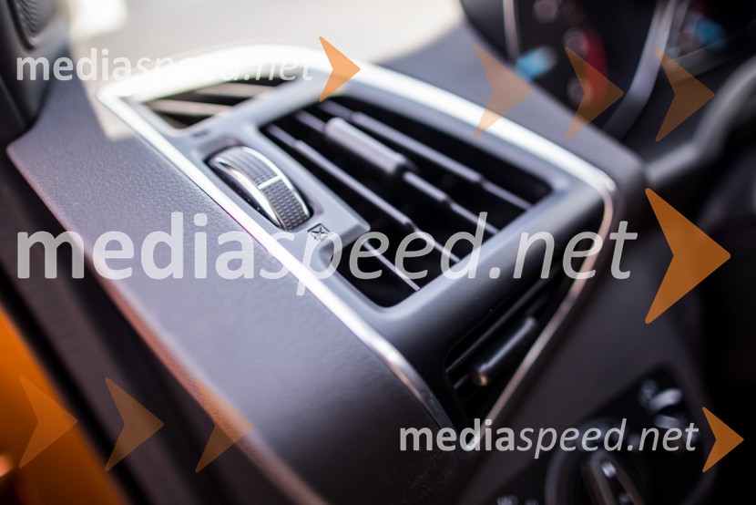 Ford Kuga 2.0 TDCI Titanium, klima piha v zrak in ne v voznikaFord Kuga 2.0 TDCI Titanium, mediaspeed test