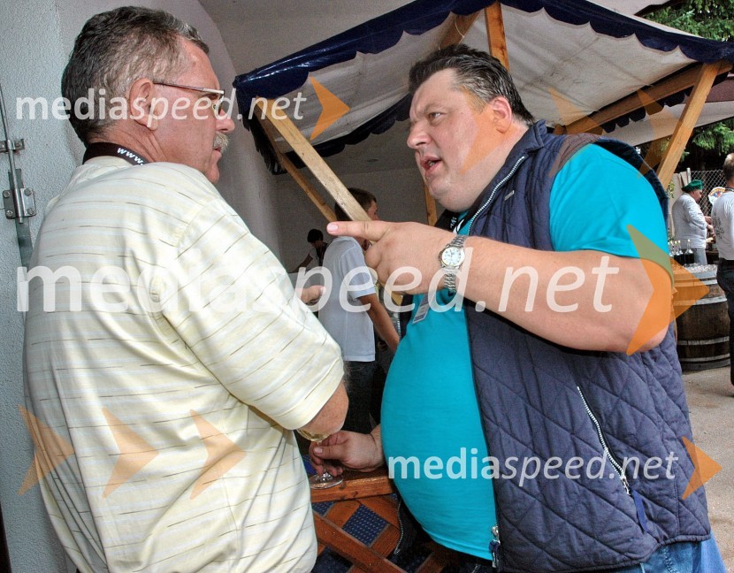 ... in Janez Furman, župnikVIP tenis turnir