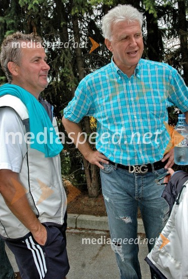 Primož Ulaga, poslovni direktor nordijskih disciplin in Andrej Šifrer, pevecVIP tenis turnir