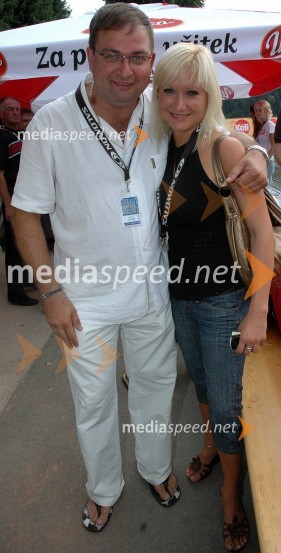 Bruno Juriševič in Tina Hižar, nekdanja Bar-ovka in novinarkaVIP tenis turnir