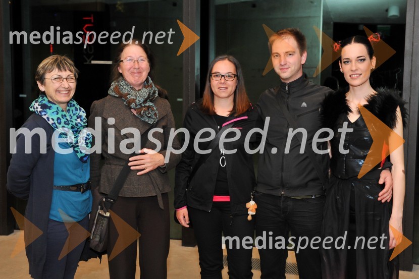  ... ;  Regina Mratinkovič;  ... ;  Žiga  Krmelj;  Barbara Mratinkovič, LadyBird, glasbenicaLadybirdorium live: Dreams