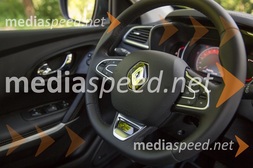 Renault Kadjar, notranjostRenault Kadjar, novinarska predstavitev