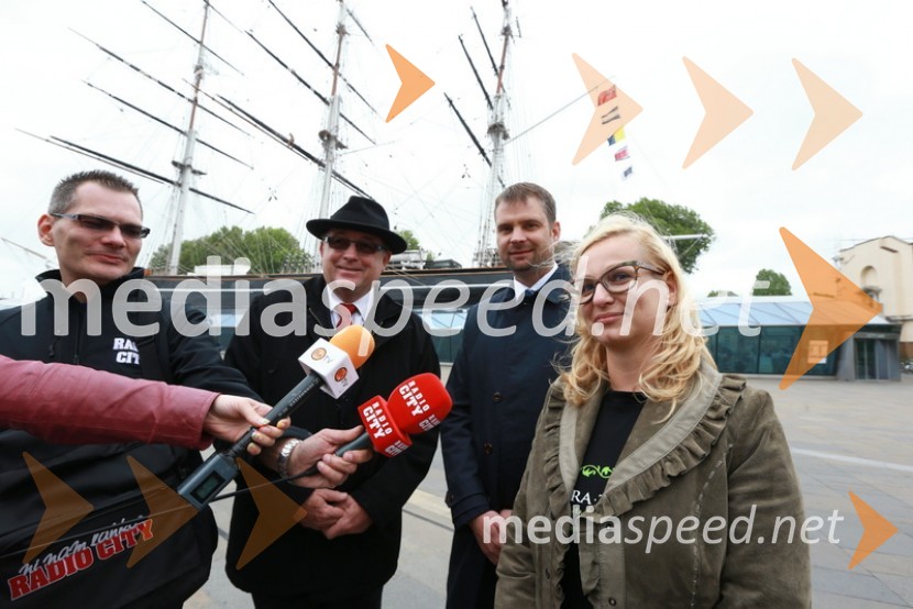 dr. Andrej Fištravec, župan, Mestna občina Maribor;  Tadej Rupel, veleposlanik Slovenije v Veliki Britaniji;  Janja  Viher, direktorica Zavoda za turizem Maribor PohorjePromocija Maribora in Štajerske v Londonu