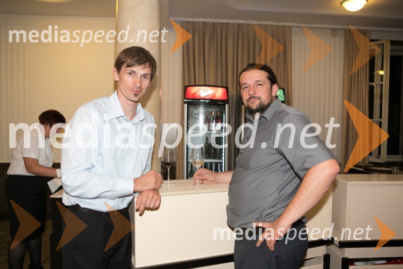  Srečko Đurov, direktor občinske uprave Mestne občine Murska Sobota ;  Simon  Balažic, direktor, TV AS Murska SobotaDiši po Prekmurju 2015, kulinarični večer