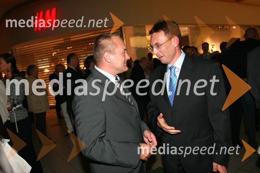 Franc Kangler, mariborski župan in Vlado Vedlin, direktor mariborskega EuroparkaOtvoritev prenovljenega nakupovalnega središča Europark