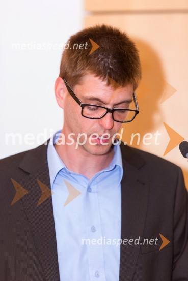 prof. dr. Jernej Belak, Ekonomsko poslovna fakulteta, UMPromocija doktorjev znanosti UM, junij 2015